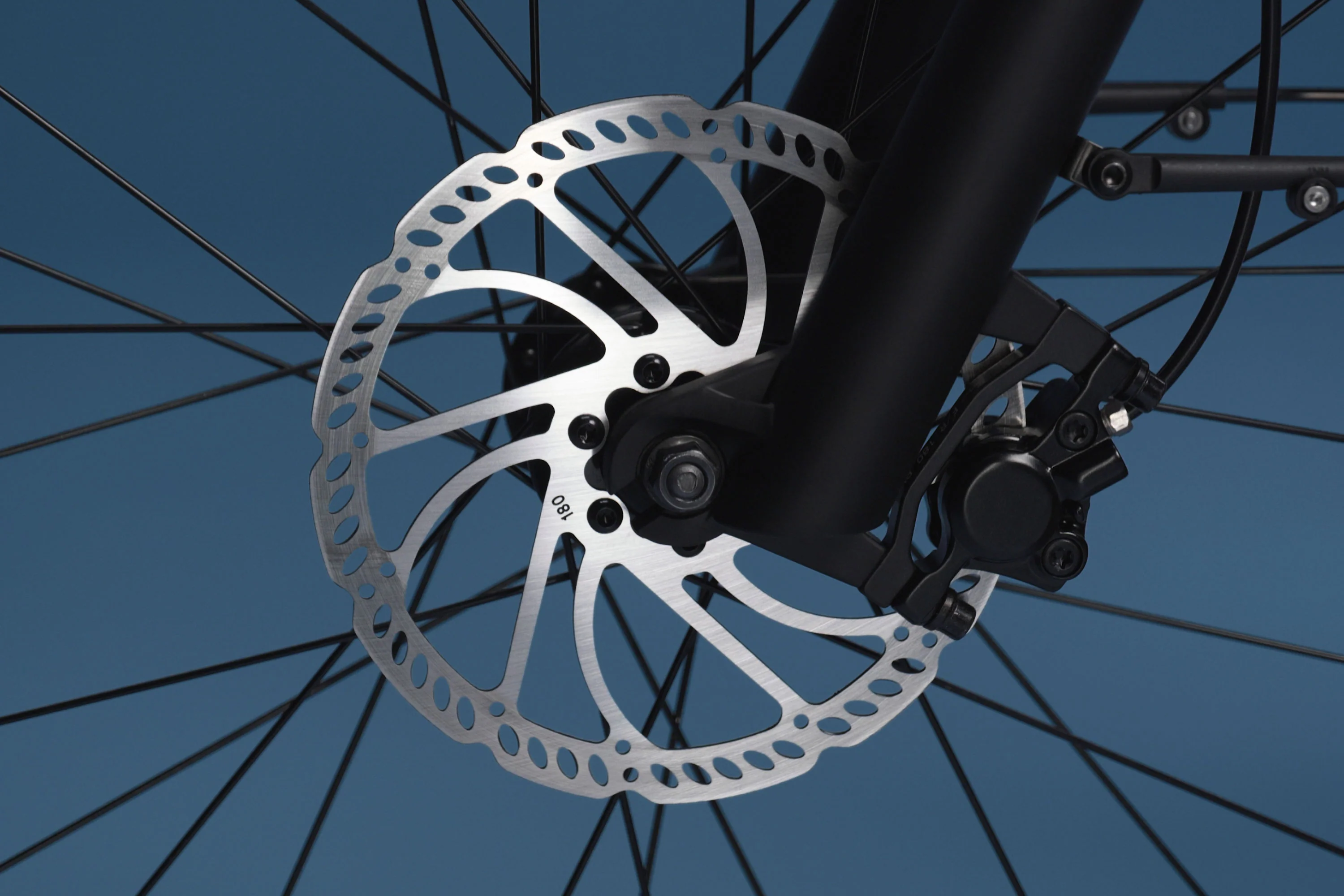 RadKick™ 7-Speed Electric Lightweight Bike - Image 5