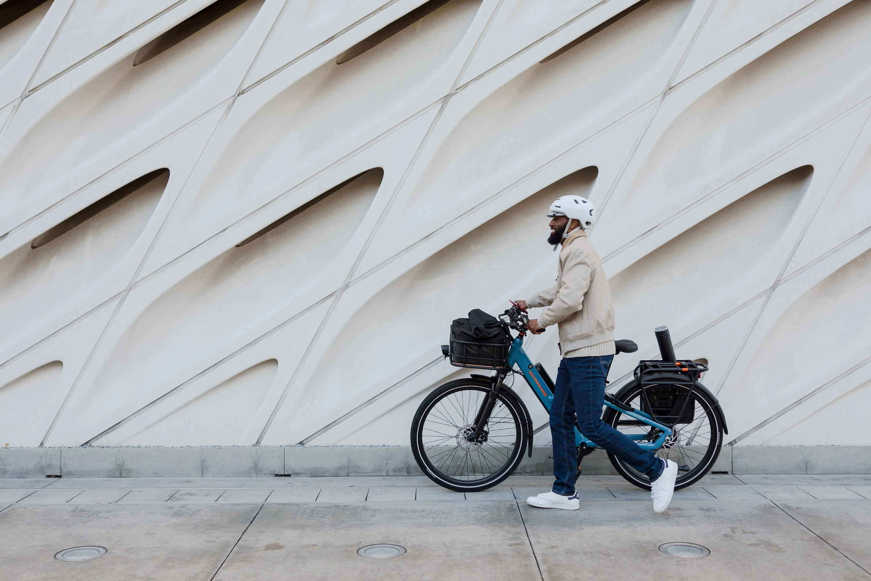 Radster™ Road Electric Commuter Bike - Image 5